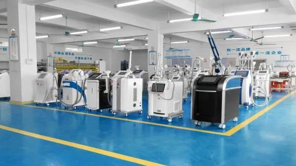 2. Guangzhou Jetting Technology Co., Ltd. — компактные и крупногабаритные установки для мебельной промышленности.