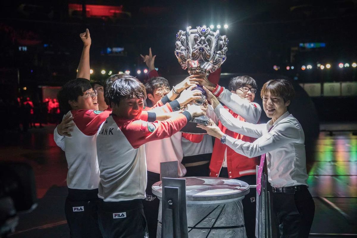 В Worlds 2025 примут участие 22 команды из разных регионов