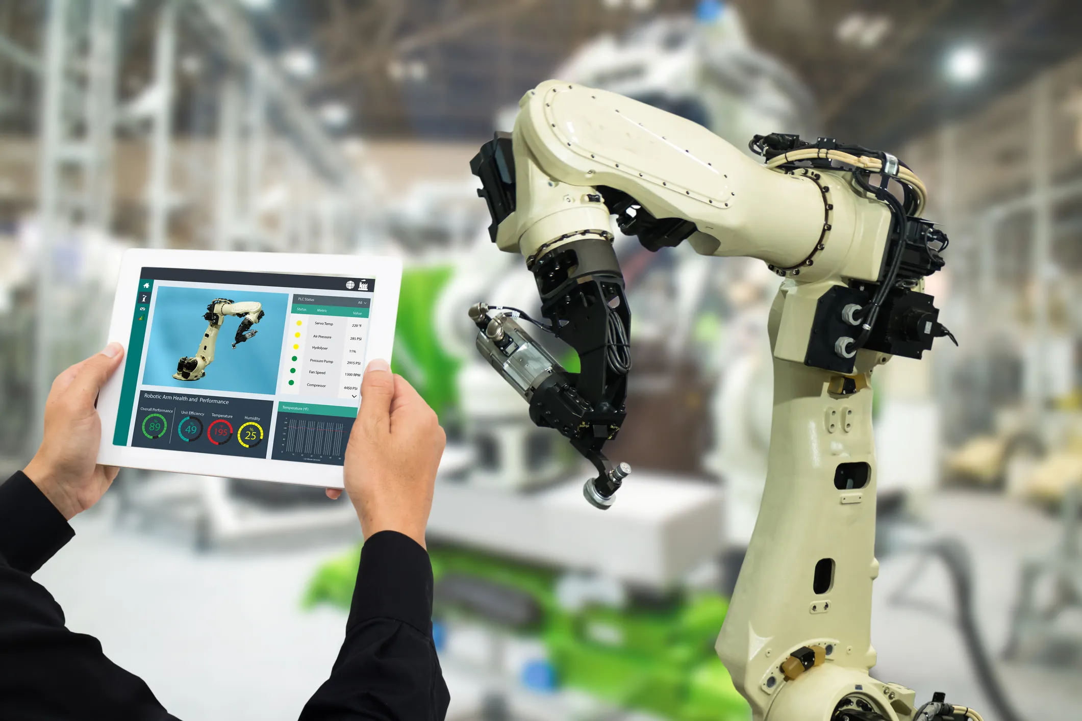 Inovance Technology — системы промышленной автоматизации, робототехника и управление производством.