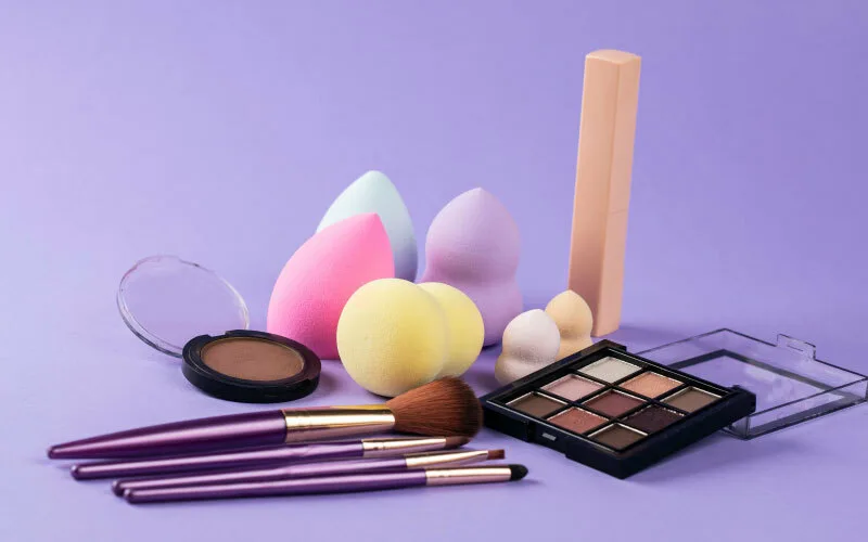 Качественная косметика требует сотрудничества с проверенными фабриками. 6 ведущих производителей, у которых можно заказать продукцию: