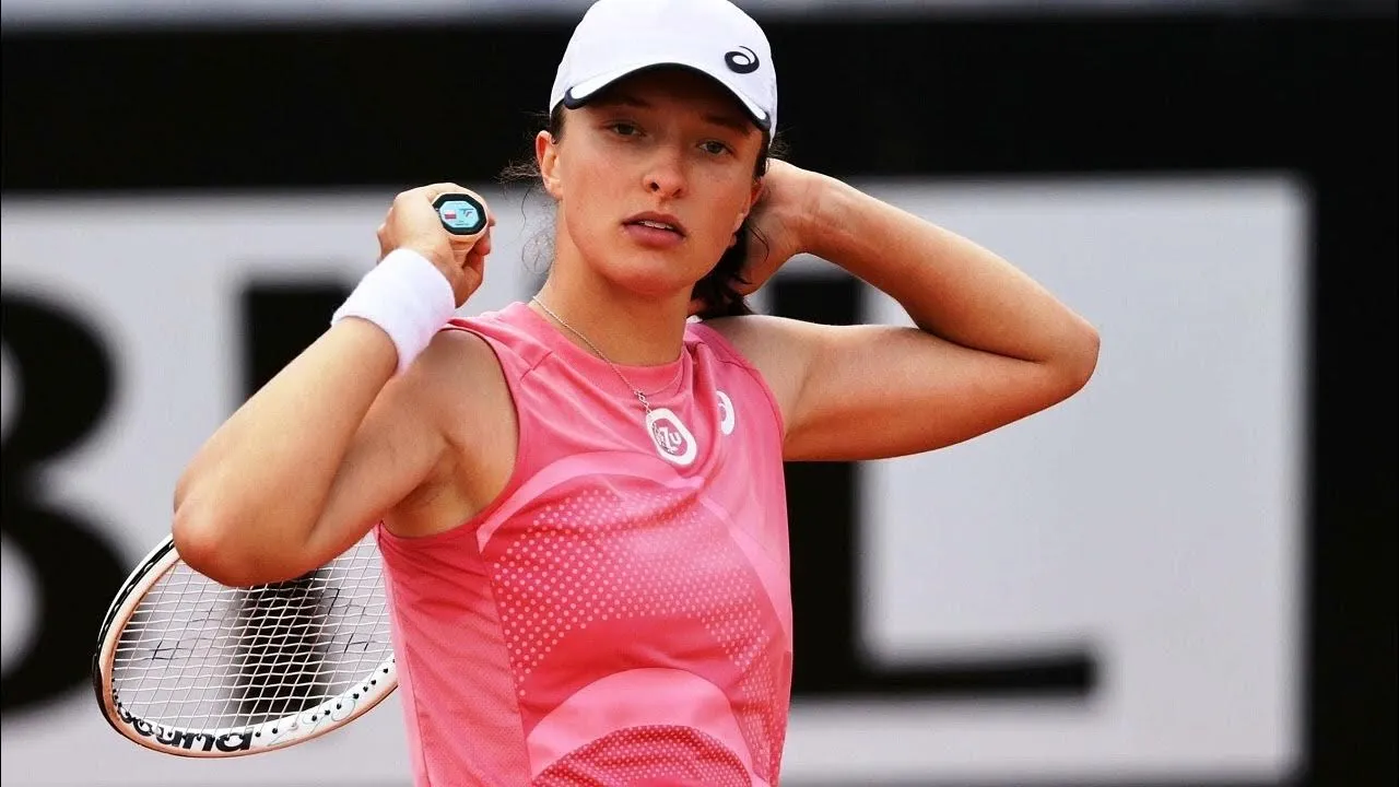 Ига Свёнтек — действующая №1 мирового рейтинга,