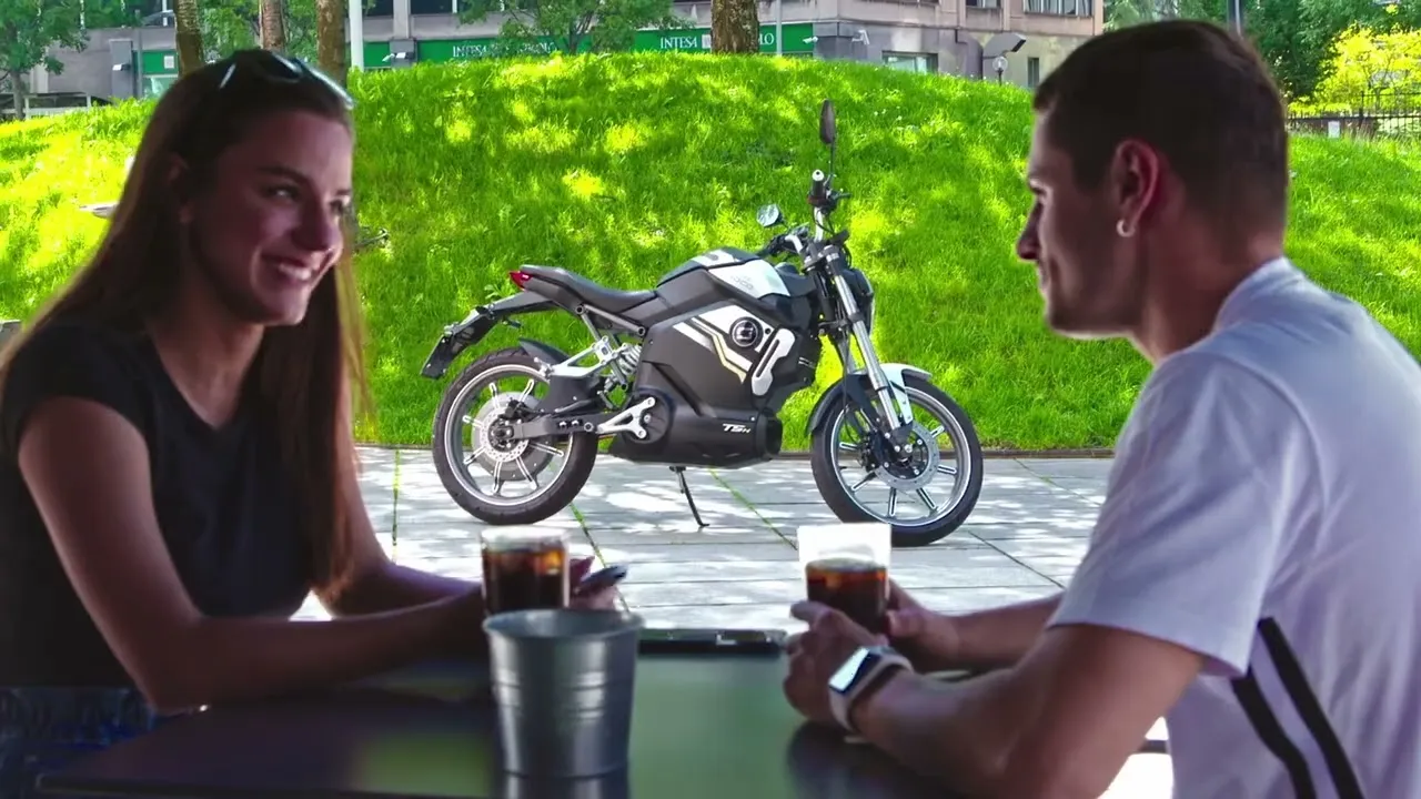 техники Super Soco есть и минусы