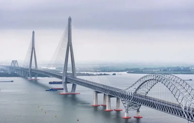 Мост Чантай через реку Янцзы: новое инженерное чудо Китая