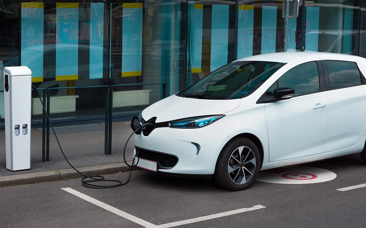 Электромобили (EV)