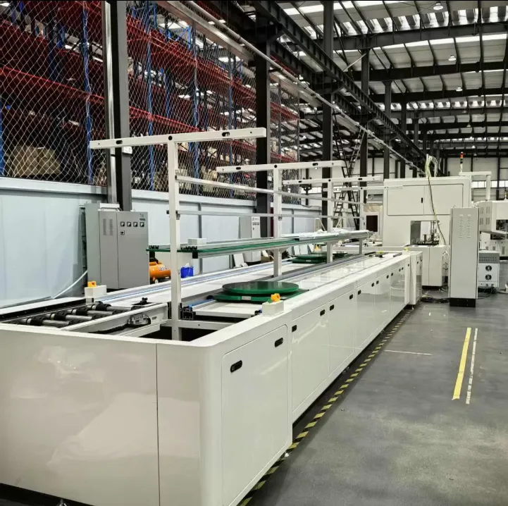 Huiyao Laser Technology (Luoyang) — линии для сборки аккумуляторов, лазерной сварки и маркировки. Сотрудничество с автопроизводителями BYD и CATL.